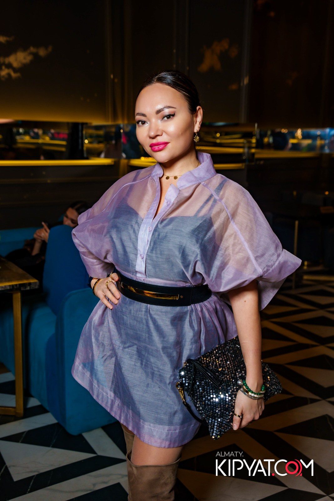 OBLAKO LOUNGE BAR. КИПЯТКОМ АЛМАТЫ!