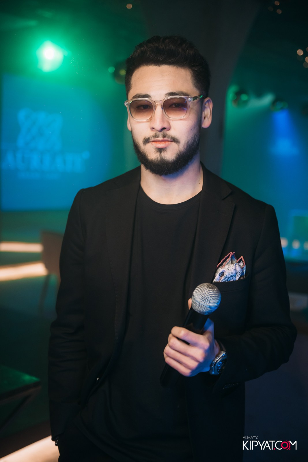 LAUREATE GRANDE CAFE. КИПЯТКОМ АЛМАТЫ!