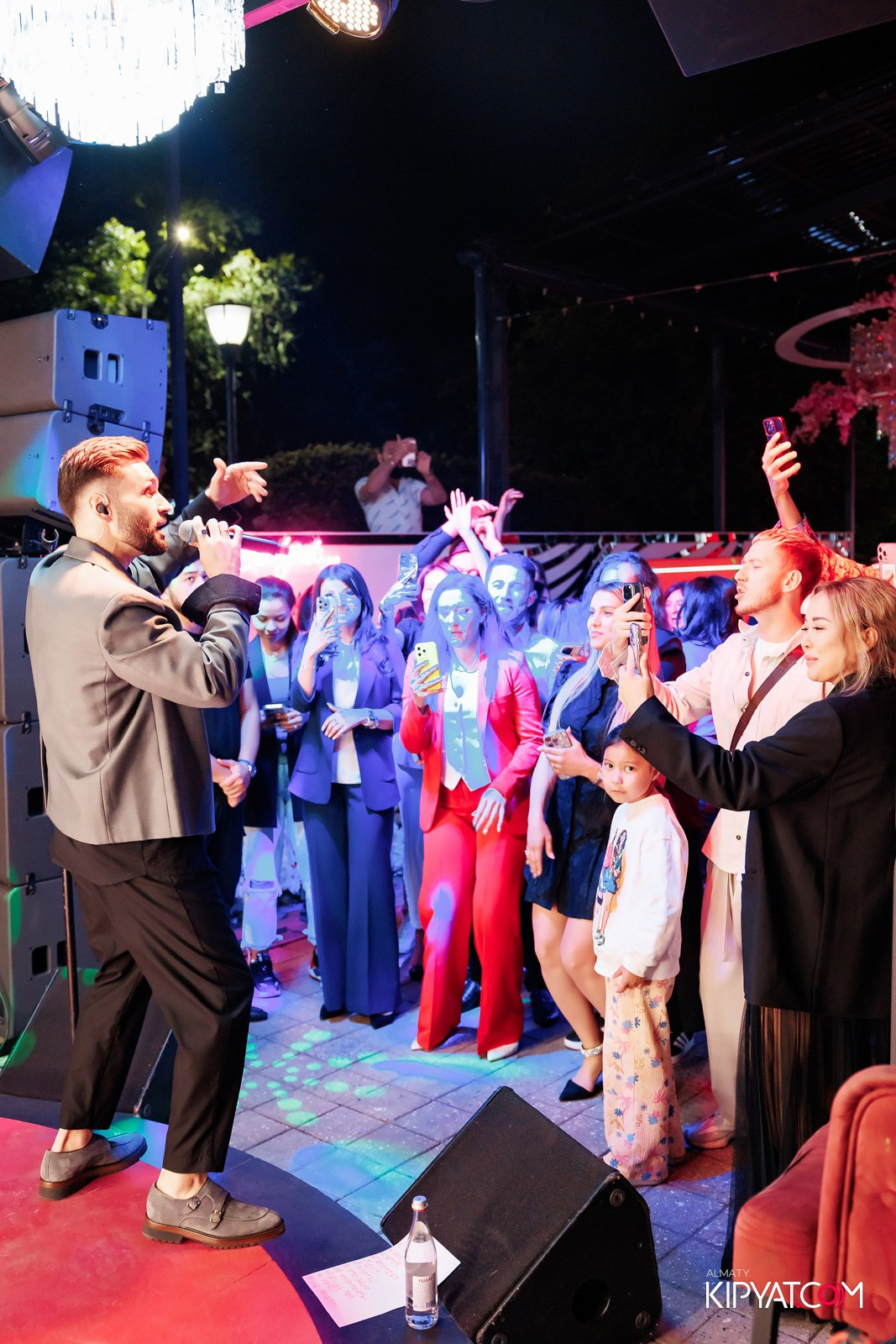 НОДАР РЕВИЯ В «ЗАЯ, НА БИС». КИПЯТКОМ АЛМАТЫ!