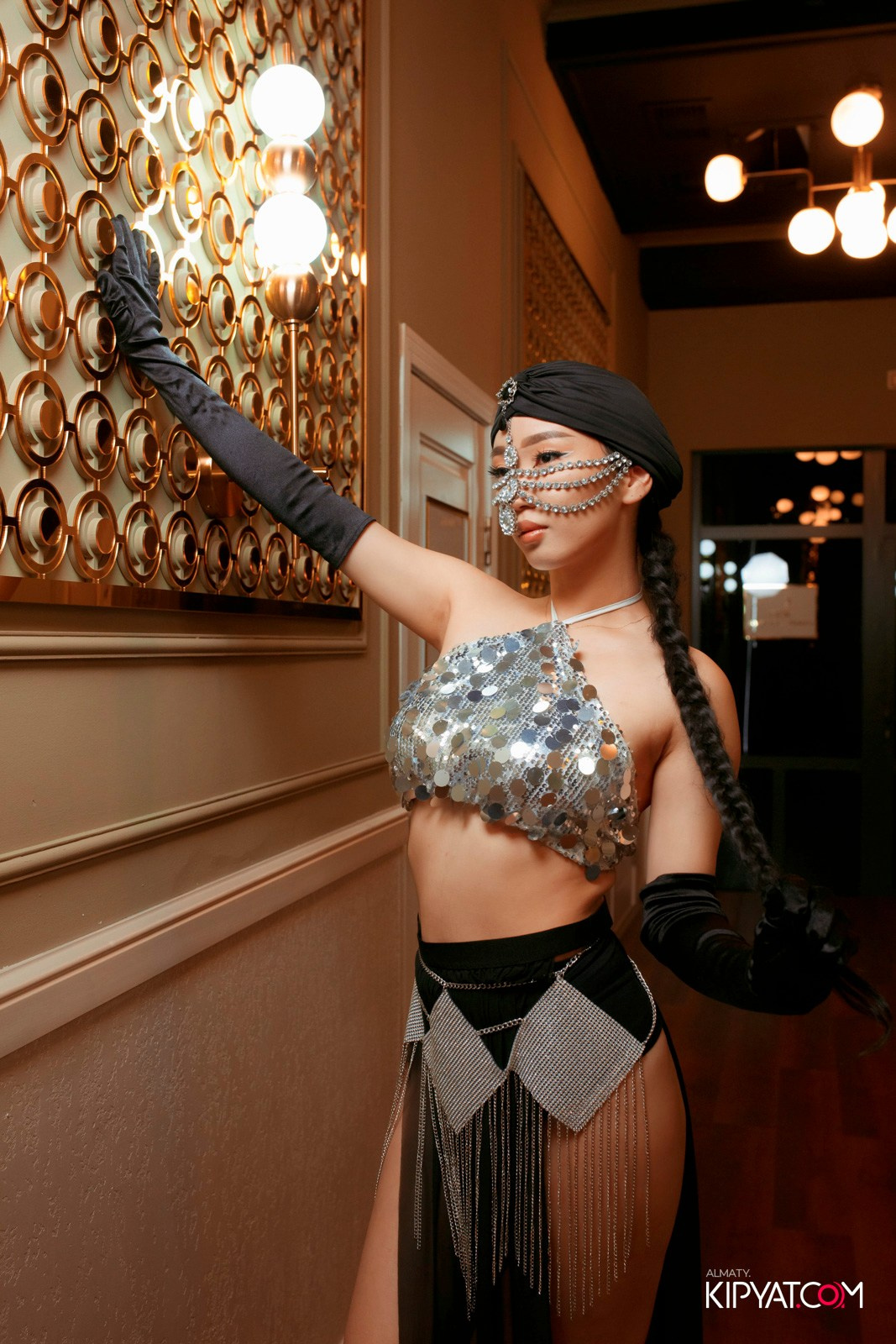 УХО И МЕДВЕДЬ НА КУРМАНГАЗЫ. КИПЯТКОМ АЛМАТЫ! Фотосъемка мероприятий в Алматы