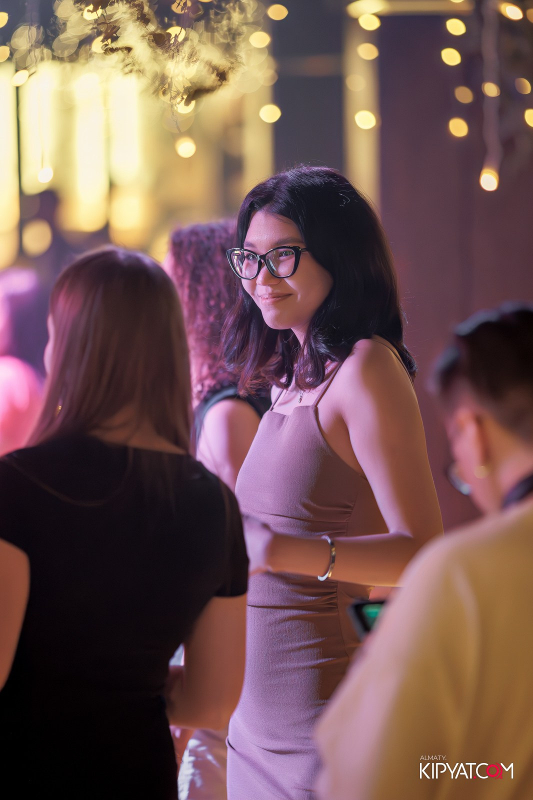 СУББОТА В MUNCHEN PUB. КИПЯТКОМ АЛМАТЫ!