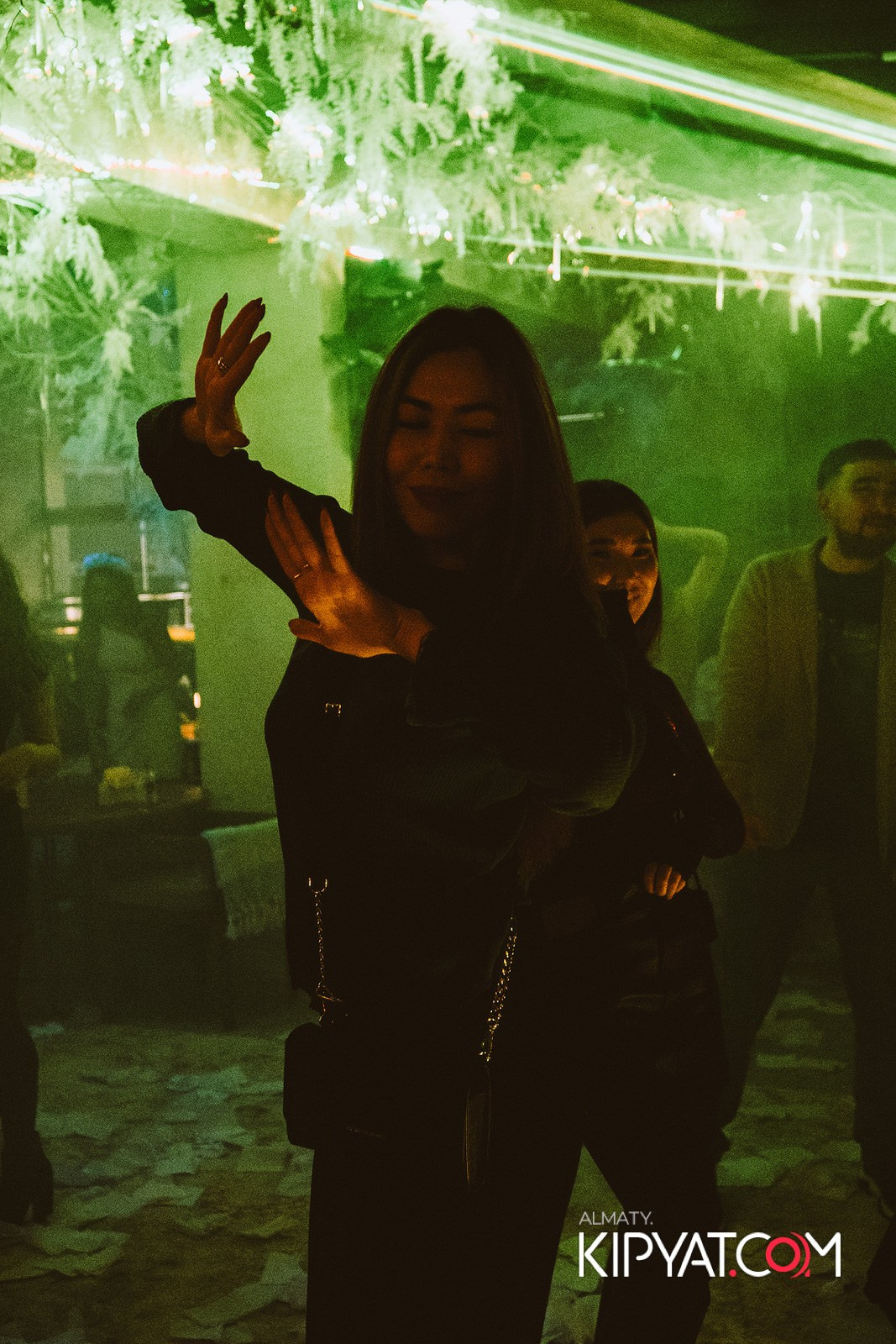 EDEN. КИПЯТКОМ АЛМАТЫ!