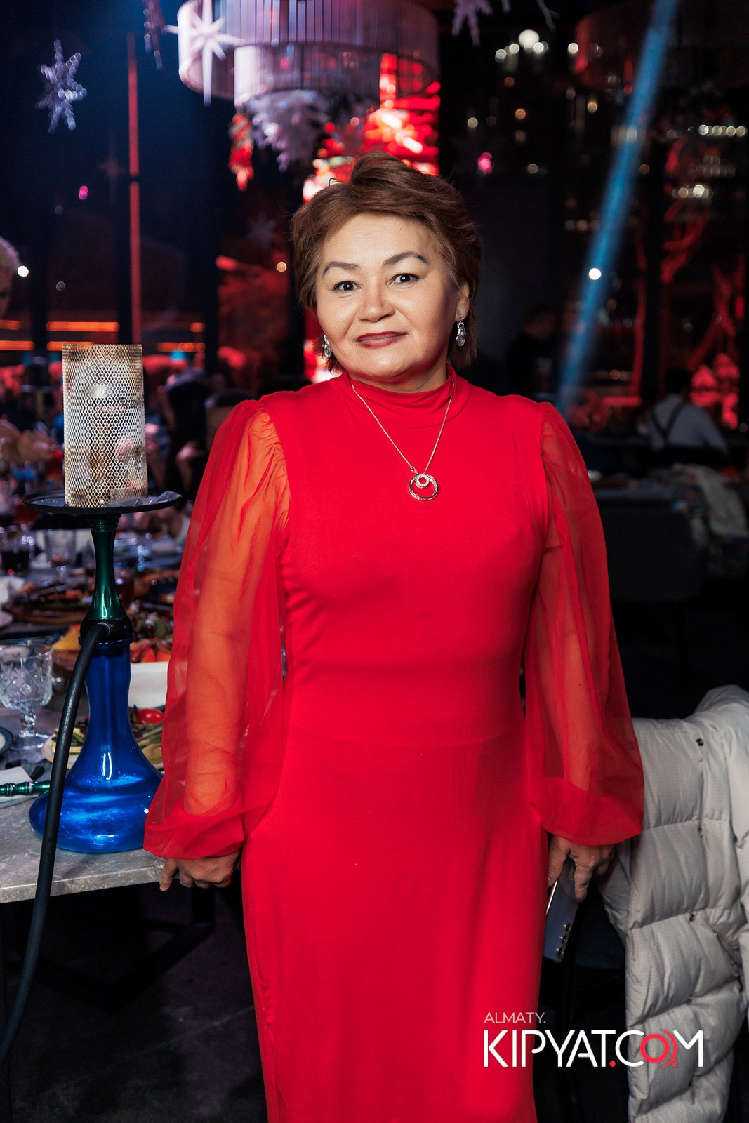 FRIENDS BAR & TERRACE. КИПЯТКОМ АЛМАТЫ!