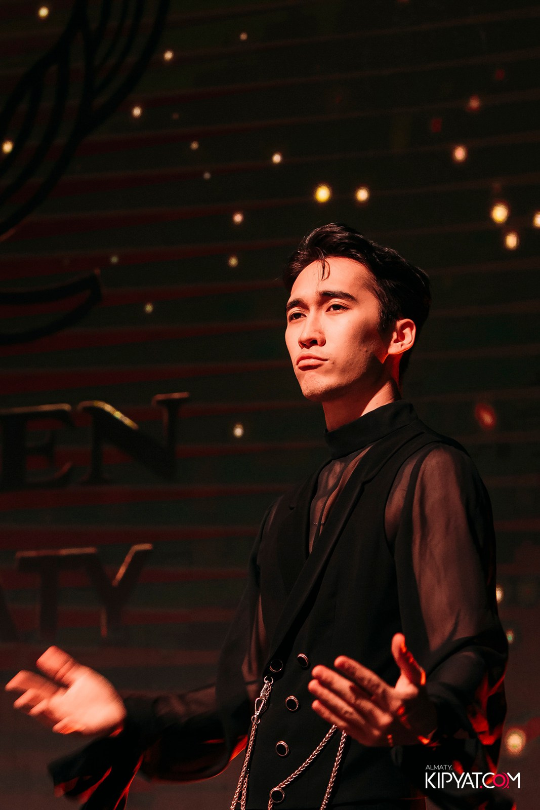 QUEEN. КИПЯТКОМ АЛМАТЫ!