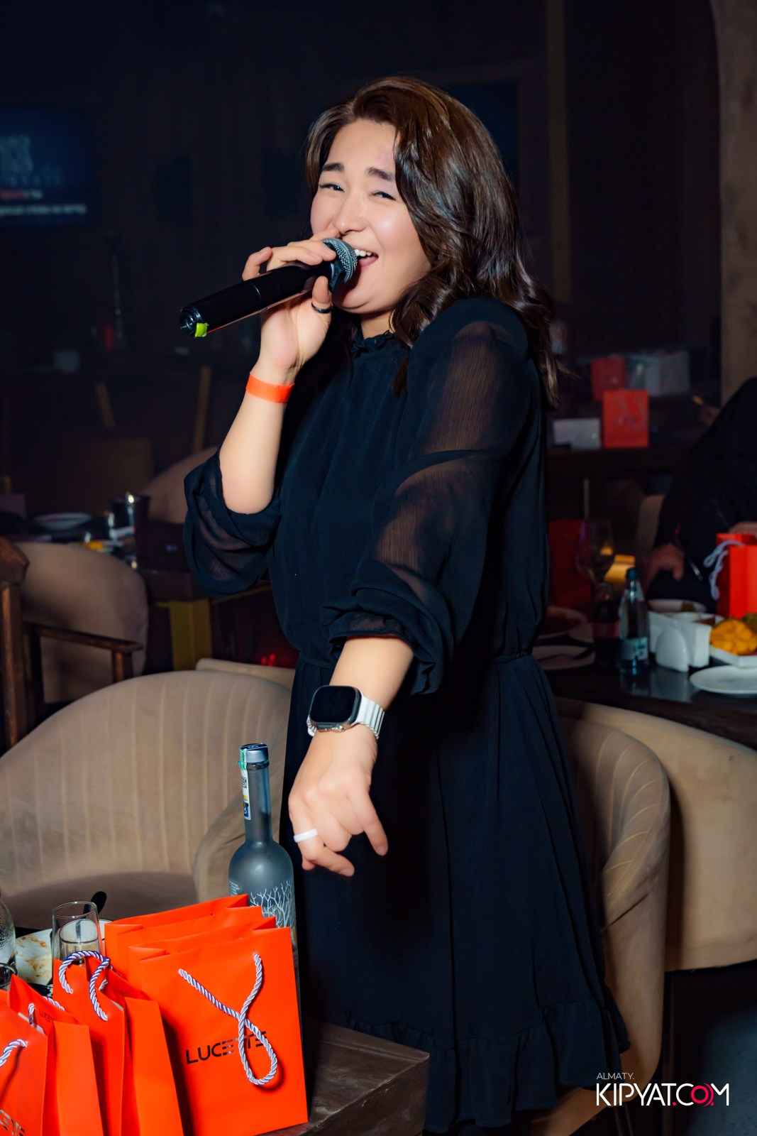 LAUREATE KARAOKE HALL. КИПЯТКОМ АЛМАТЫ!