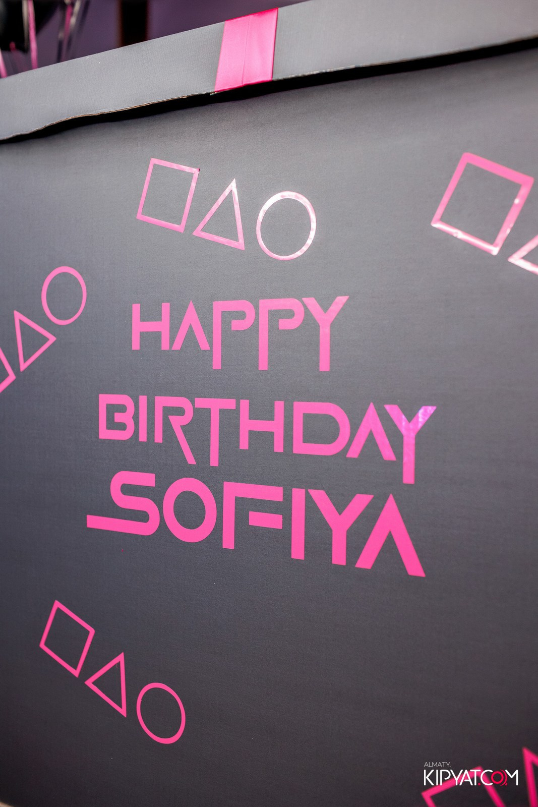 КВЕСТ-ШОУ ALAROVICH ИГРА В КАЛЬМАРА. КИПЯТКОМ АЛМАТЫ!