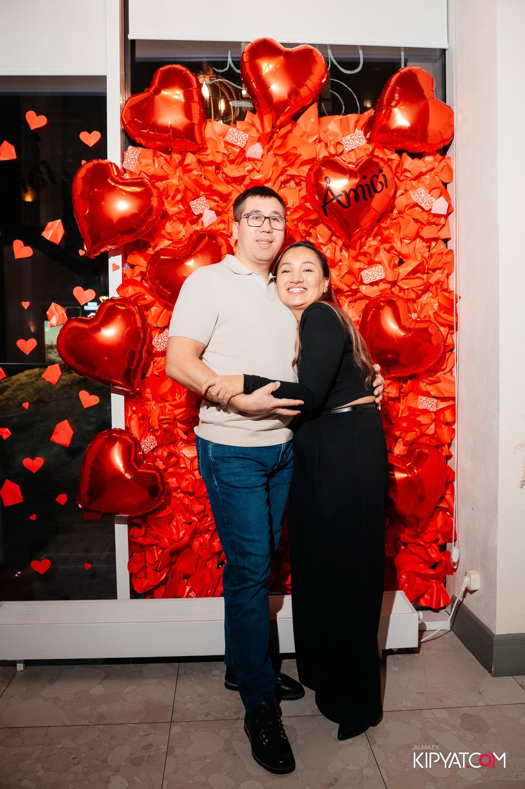 ДЕНЬ СВ.ВАЛЕНТИНА В РЕСТОРАНЕ AMICI. КИПЯТКОМ АЛМАТЫ!