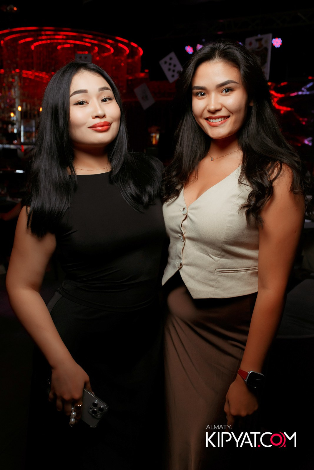 FRIENDS BAR & TERRACE. КИПЯТКОМ АЛМАТЫ!