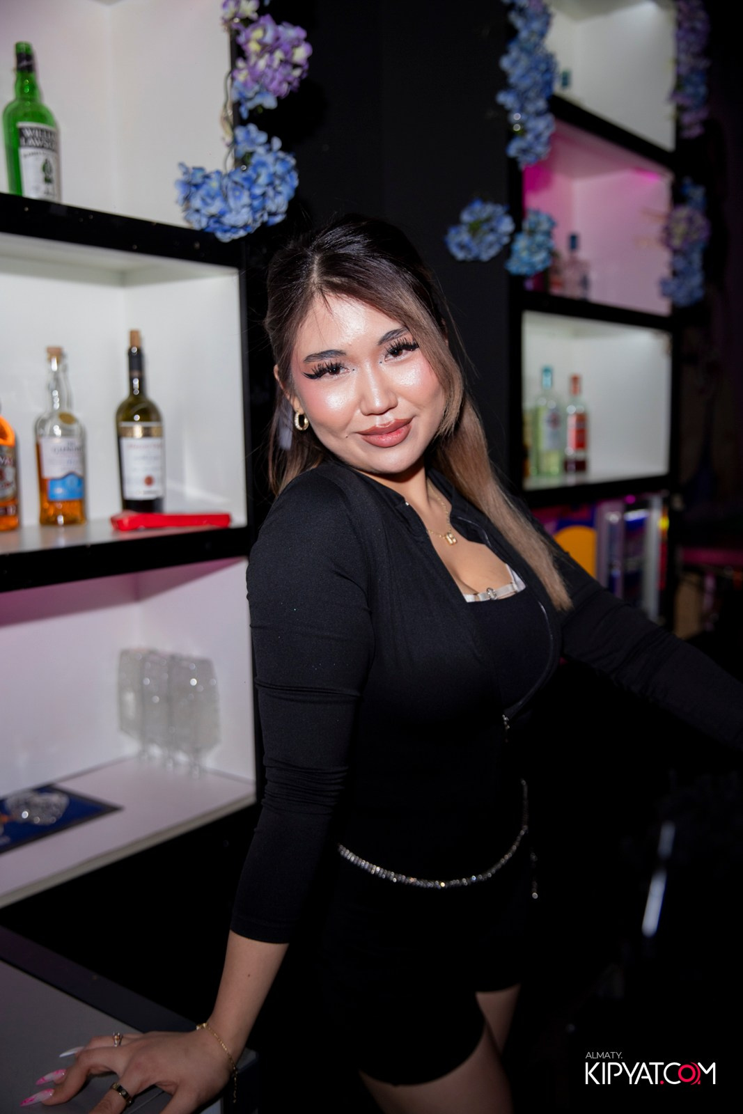 UYAT EMES BAR. КИПЯТКОМ АЛМАТЫ! Фотосъемка мероприятий в Алматы