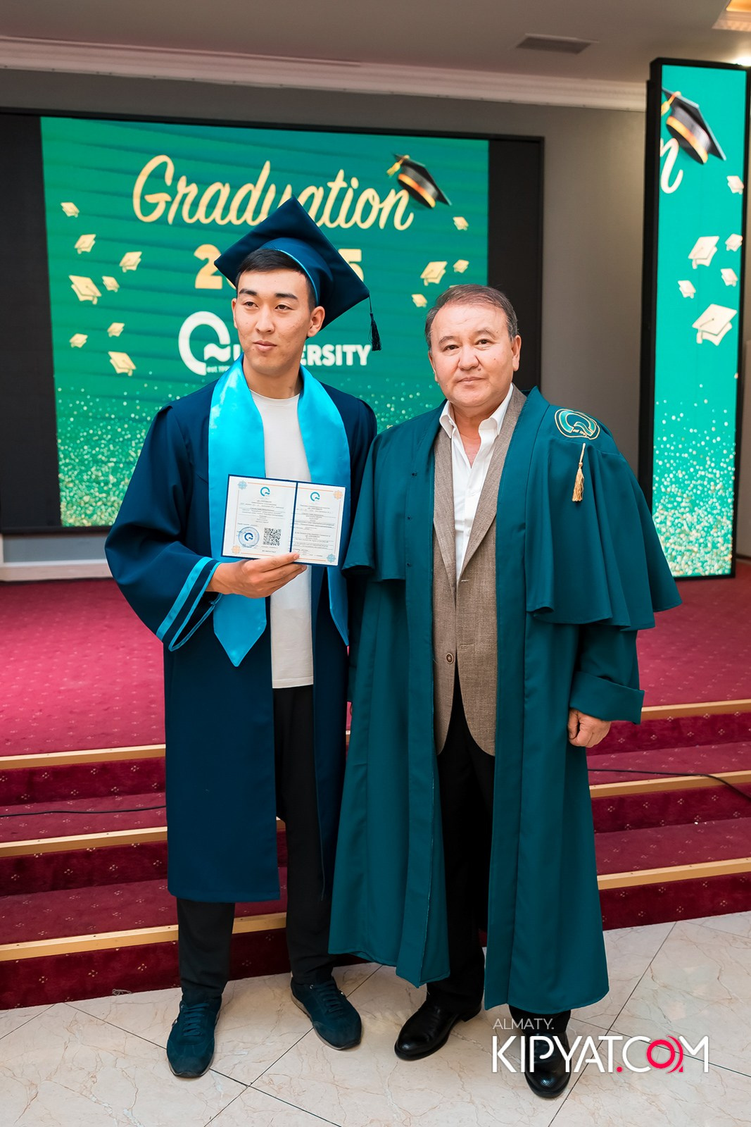 GRADUATION 2025 Q UNIVERSITY. КИПЯТКОМ АЛМАТЫ!