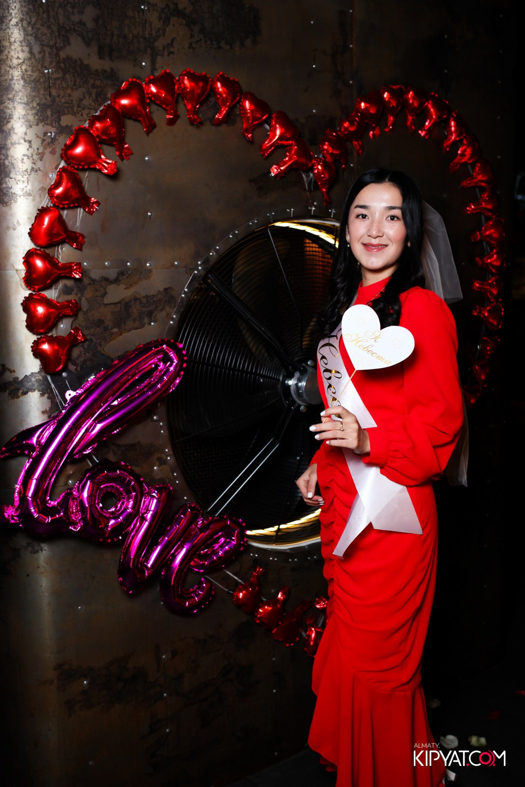 SPACE KARAOKE BAR. КИПЯТКОМ АЛМАТЫ!