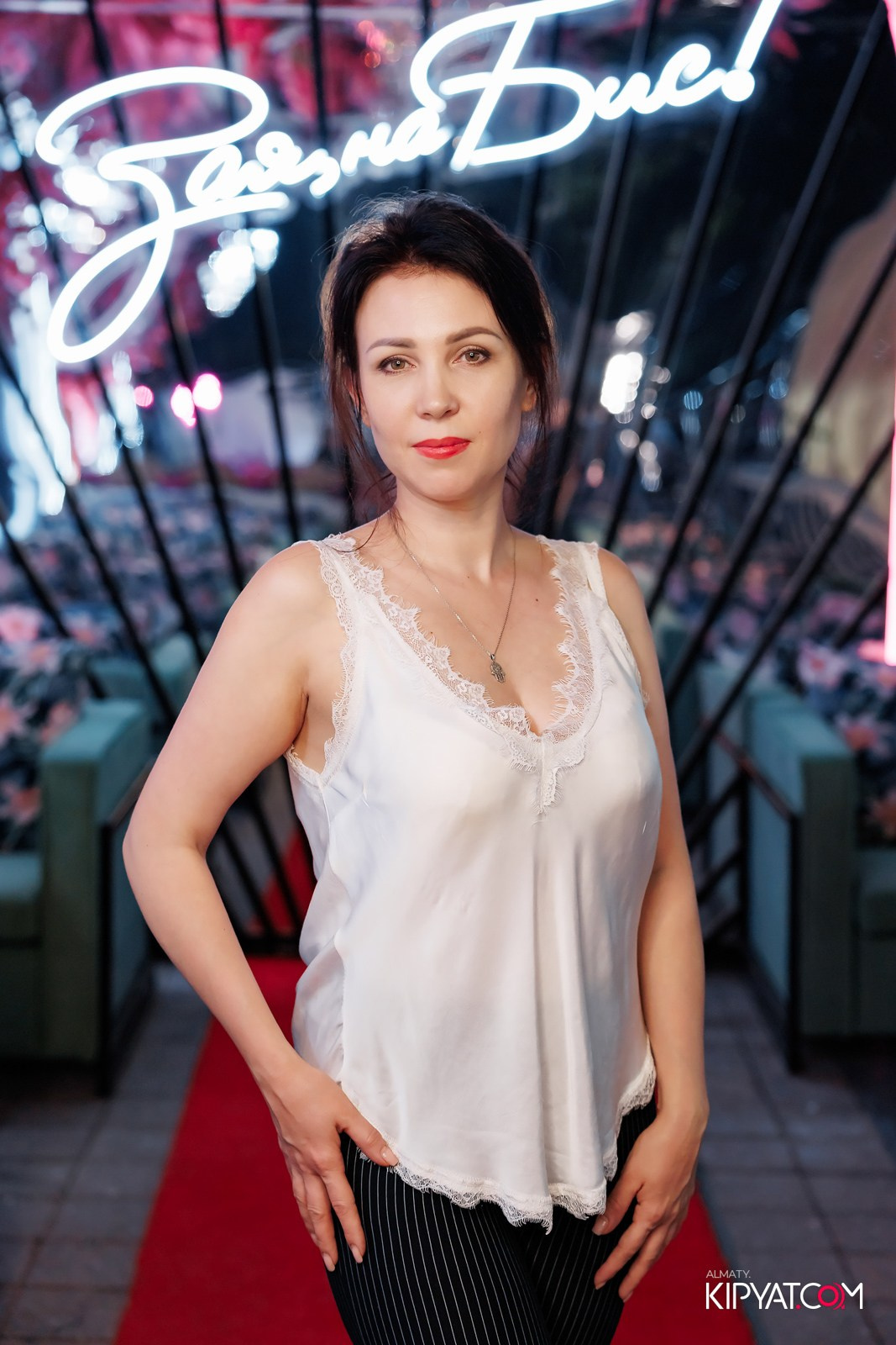 ЗАЯ, НА БИС. КИПЯТКОМ АЛМАТЫ!