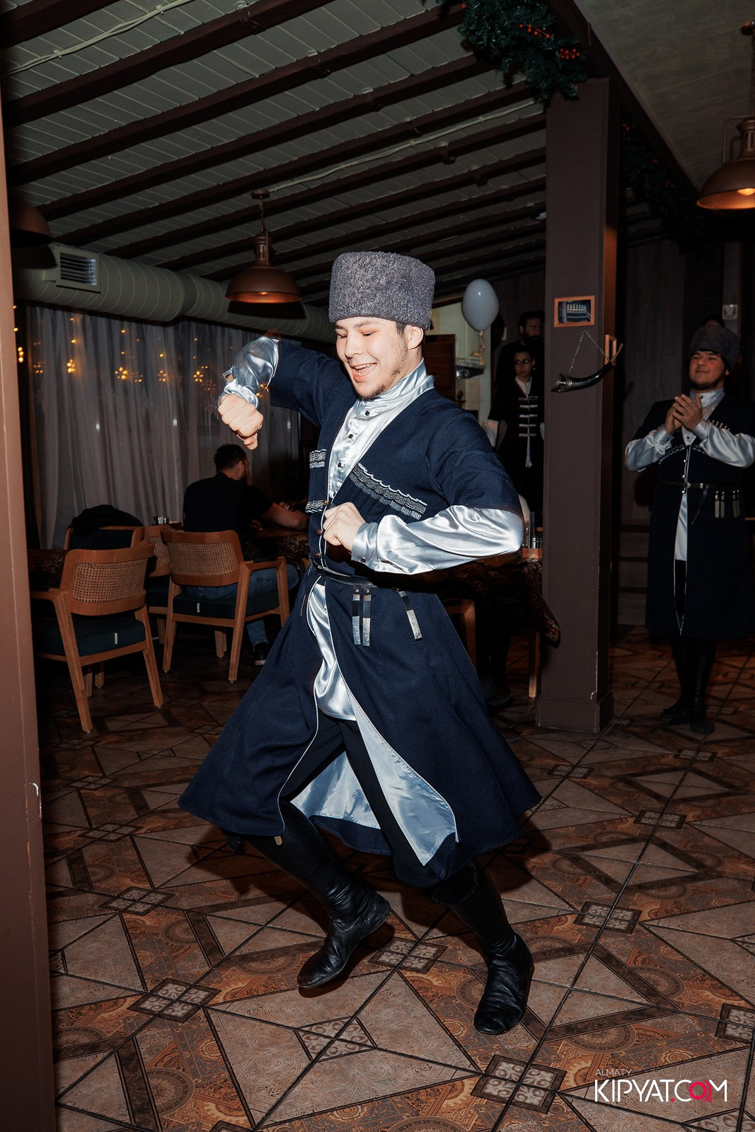 ДЕНЬ ВЛЮБЛЕННЫХ МЦХЕТА. КИПЯТКОМ АЛМАТЫ!