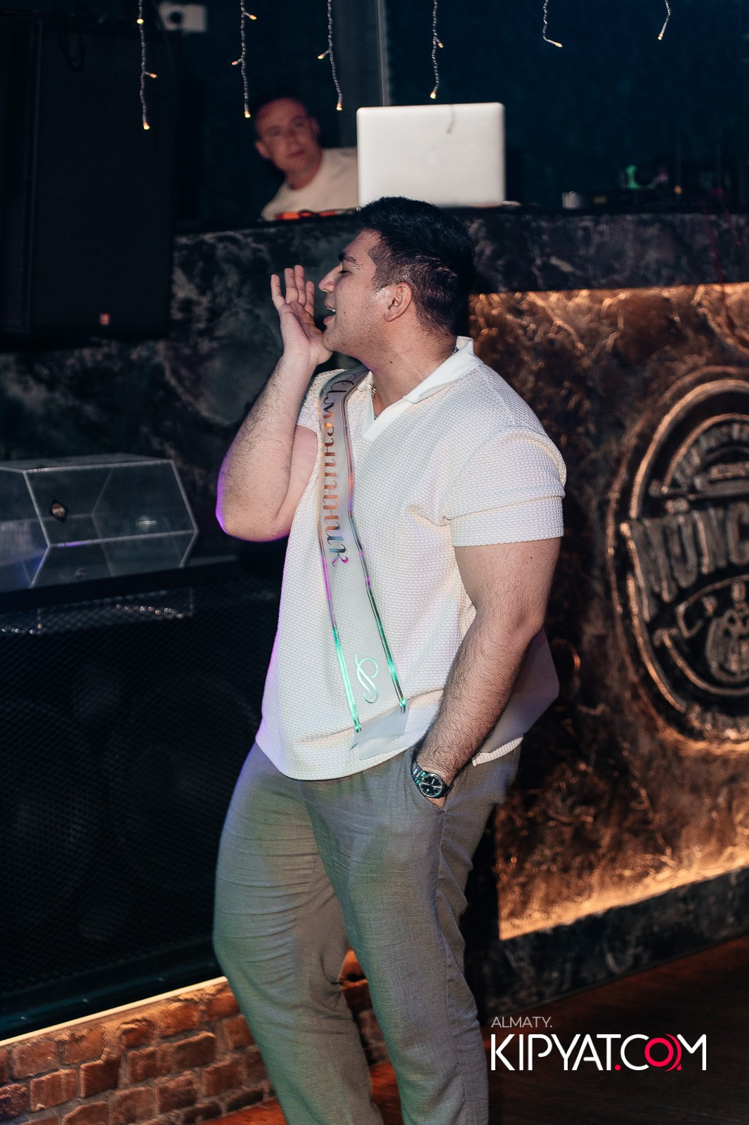 MUNCHEN PUB. КИПЯТКОМ АЛМАТЫ!