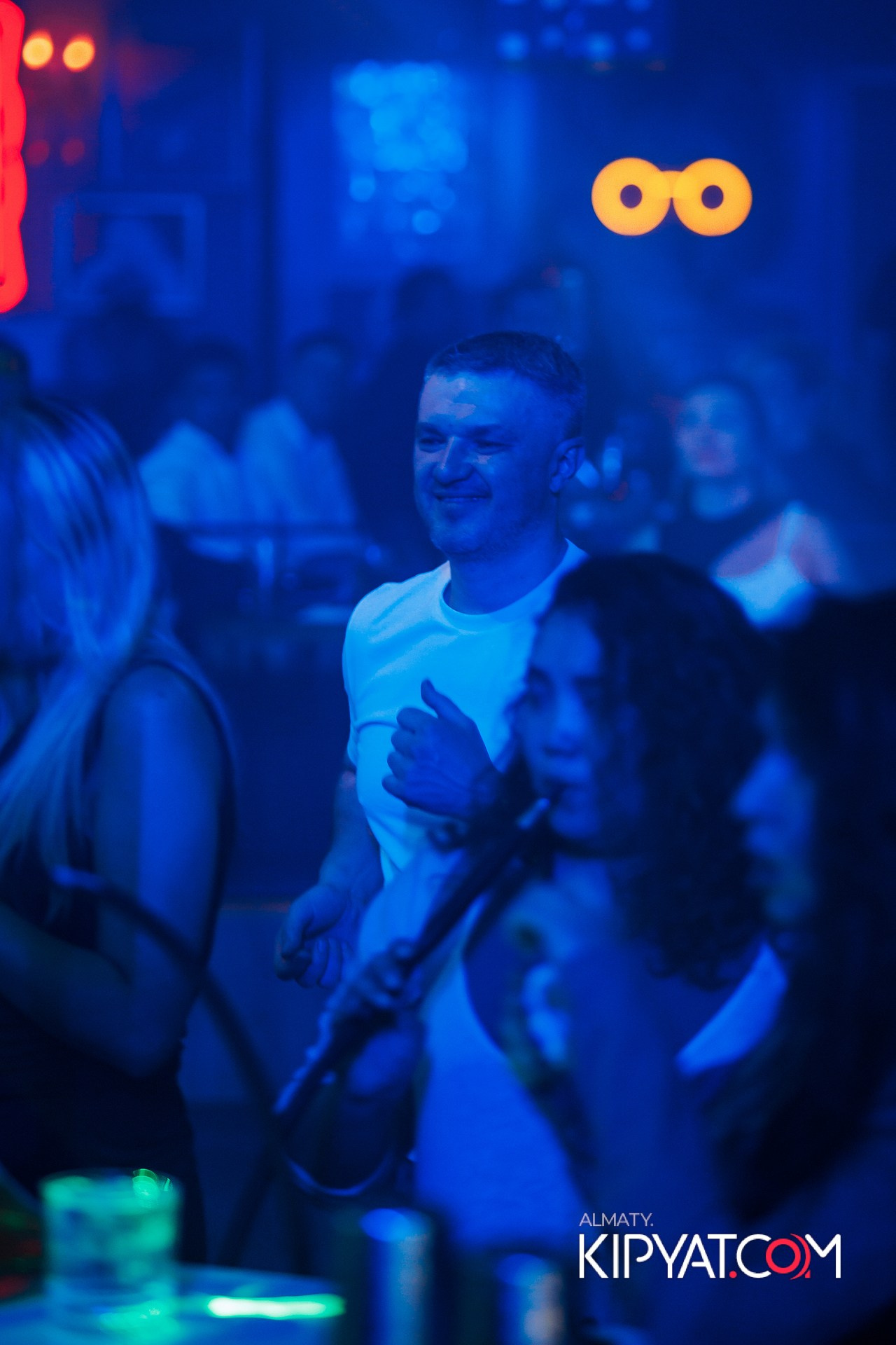 КОНЦЕРТ ГРУППЫ HIFI SANTA BARBARA. КИПЯТКОМ АЛМАТЫ!