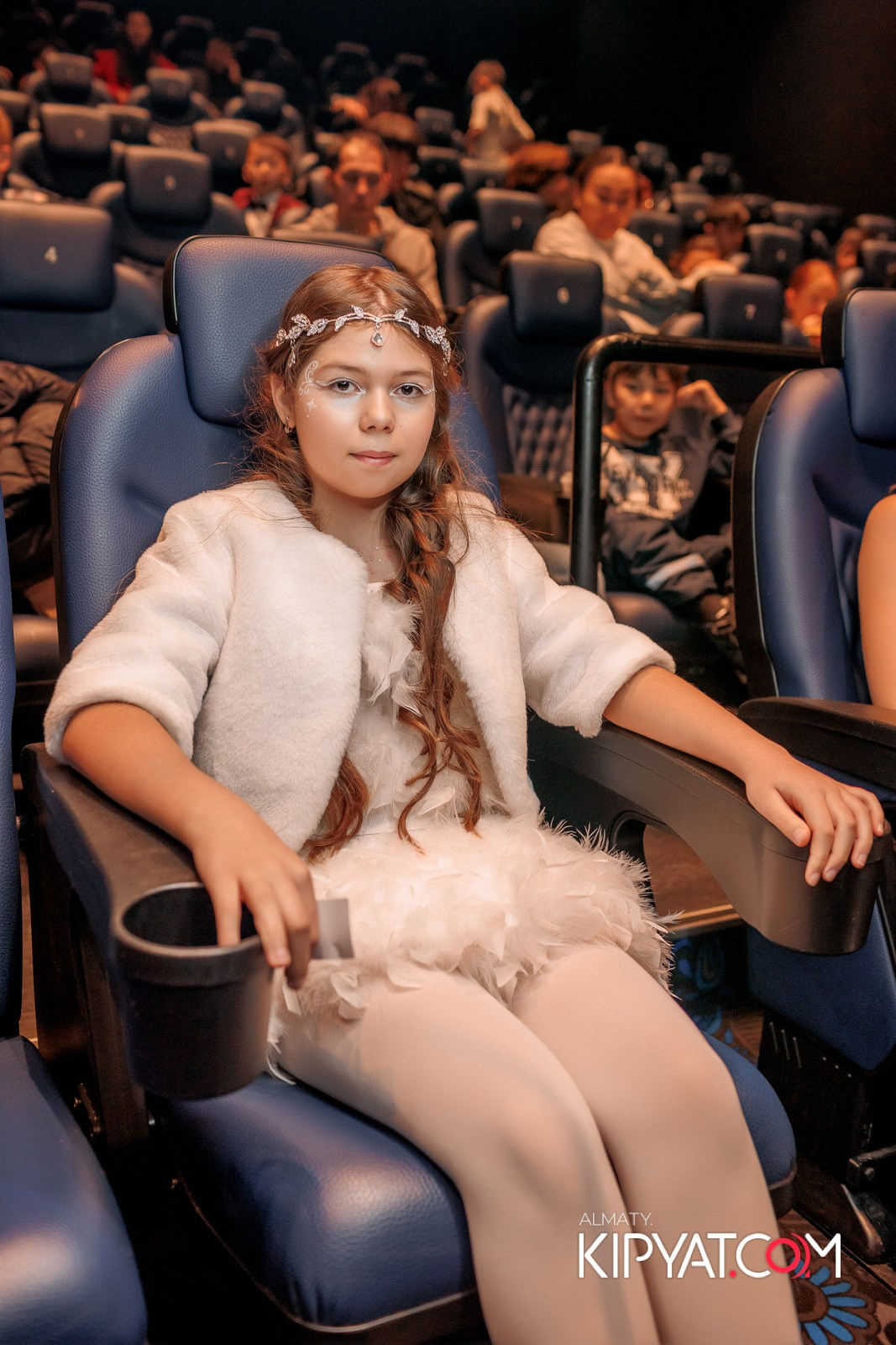 ПРЕЗЕНТАЦИЯ 8 ГРУППЫ КИНОПРОЕКТА «STARBALALAR». КИПЯТКОМ АЛМАТЫ!