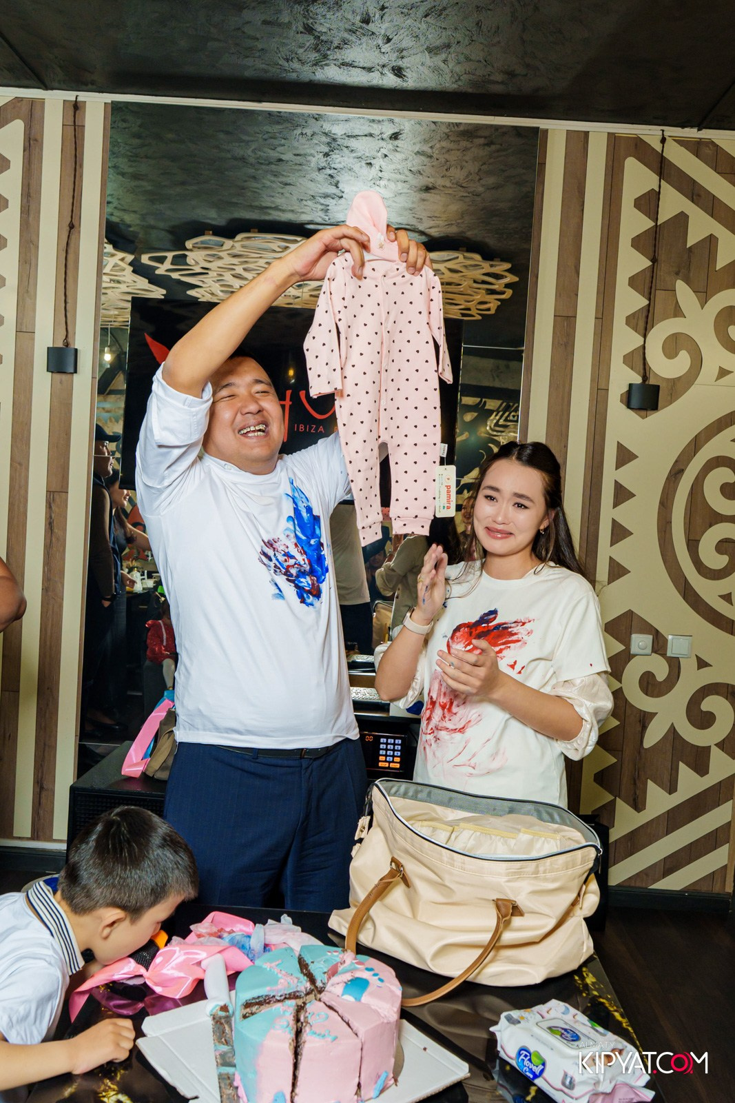 УХО И МЕДВЕДЬ НА САИНА. КИПЯТКОМ АЛМАТЫ!