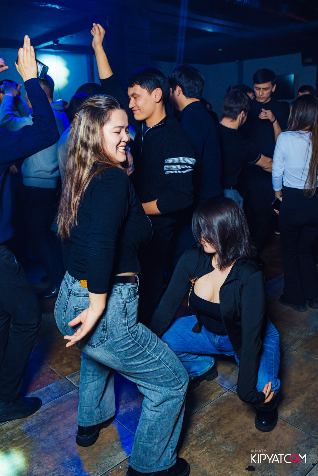 ARAGOSTA. КИПЯТКОМ АЛМАТЫ!