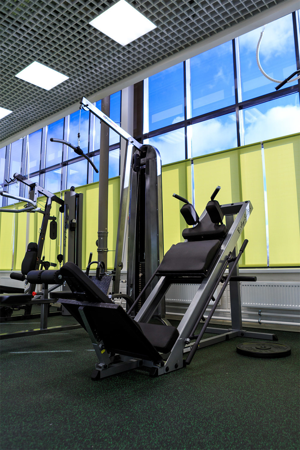 Спортзал под ключ для Леруа Мерлен Выборгское шоссе, г. Санкт-Петербур. Kasia Teesh. Фотограф и Видеограф. Сергиев Посад