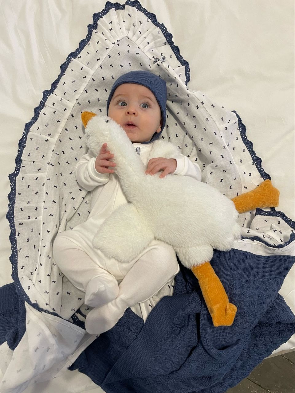 Адриан. DEWA | фотостудия для маркетплейсов