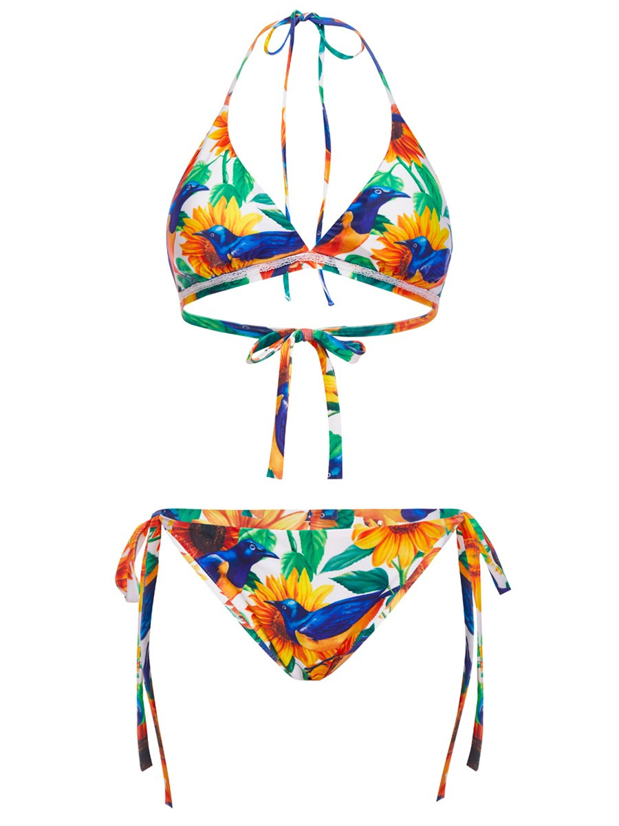 «Профессиональная фотосъемка купальников на манекене для каталога и рекламы»«Студийная съемка женских купальников с акцентом на фасон и материалы»«Рекламная фотосессия купальников с ярким освещением и белым фоном»«Высококачественная съемка пляжных купальников на манекене с детальной обработкой»«Фотосъемка купальников различных моделей для интернет-магазинов и брендов»