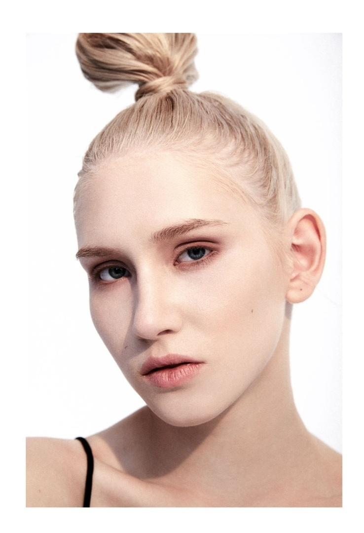 Alice K. Modeling agency TM MODELS