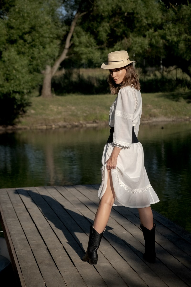 DEA (обувь). Эротико-драматический фотограф Маруся Скоробогатова