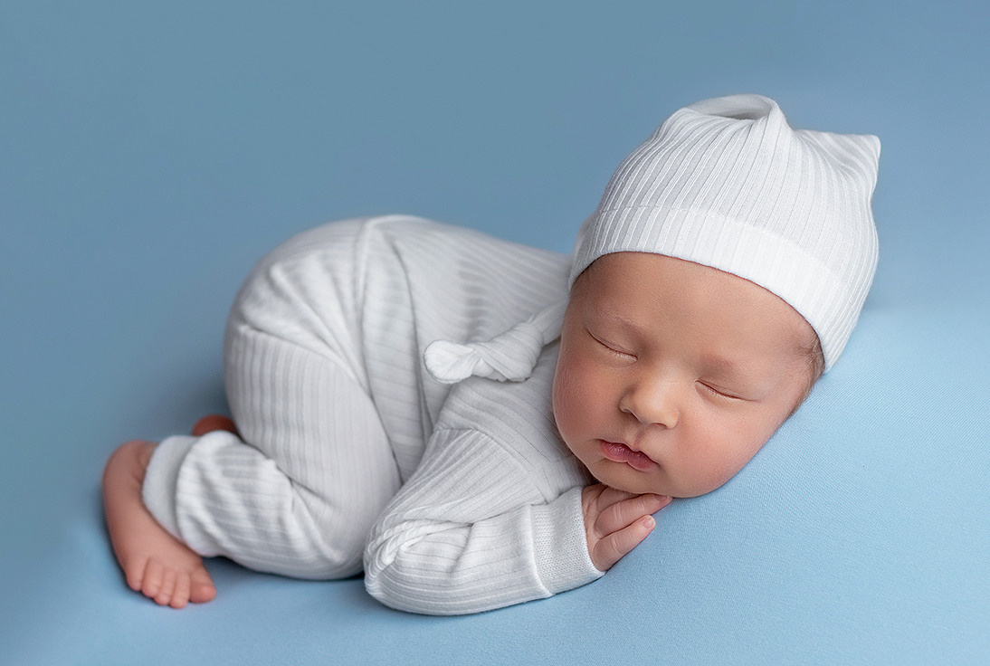 Newborn съёмка Алексея. Фотограф новорождённых и малышей до года в Москве и Московской области