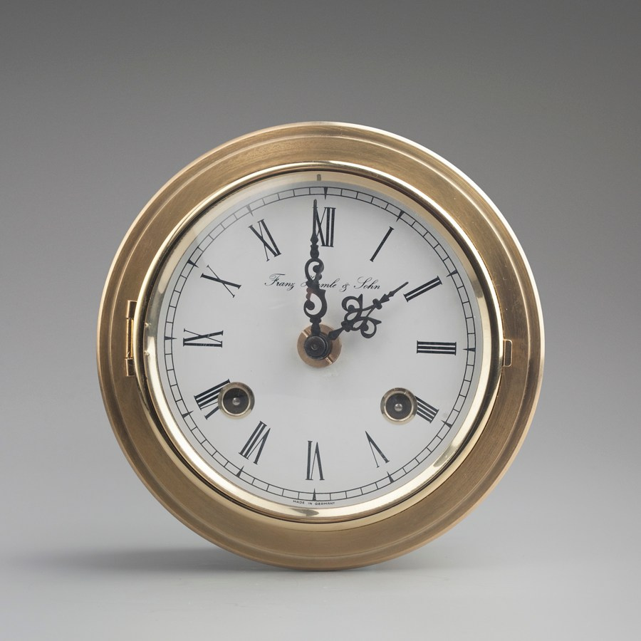 Фотосъемка ювелирных изделий. Предметная фотосъемка в Санкт-Петербурге