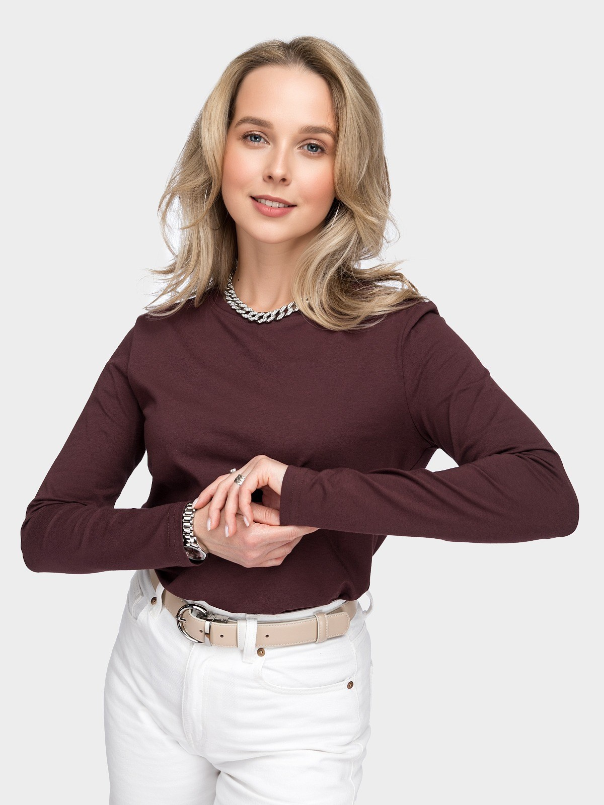 Кристина, 42-44 р-р, 170 рост. KED Production — продакшн из СПб. Создаём фото, видео и контент, который помогает брендам и селлерам продавать больше