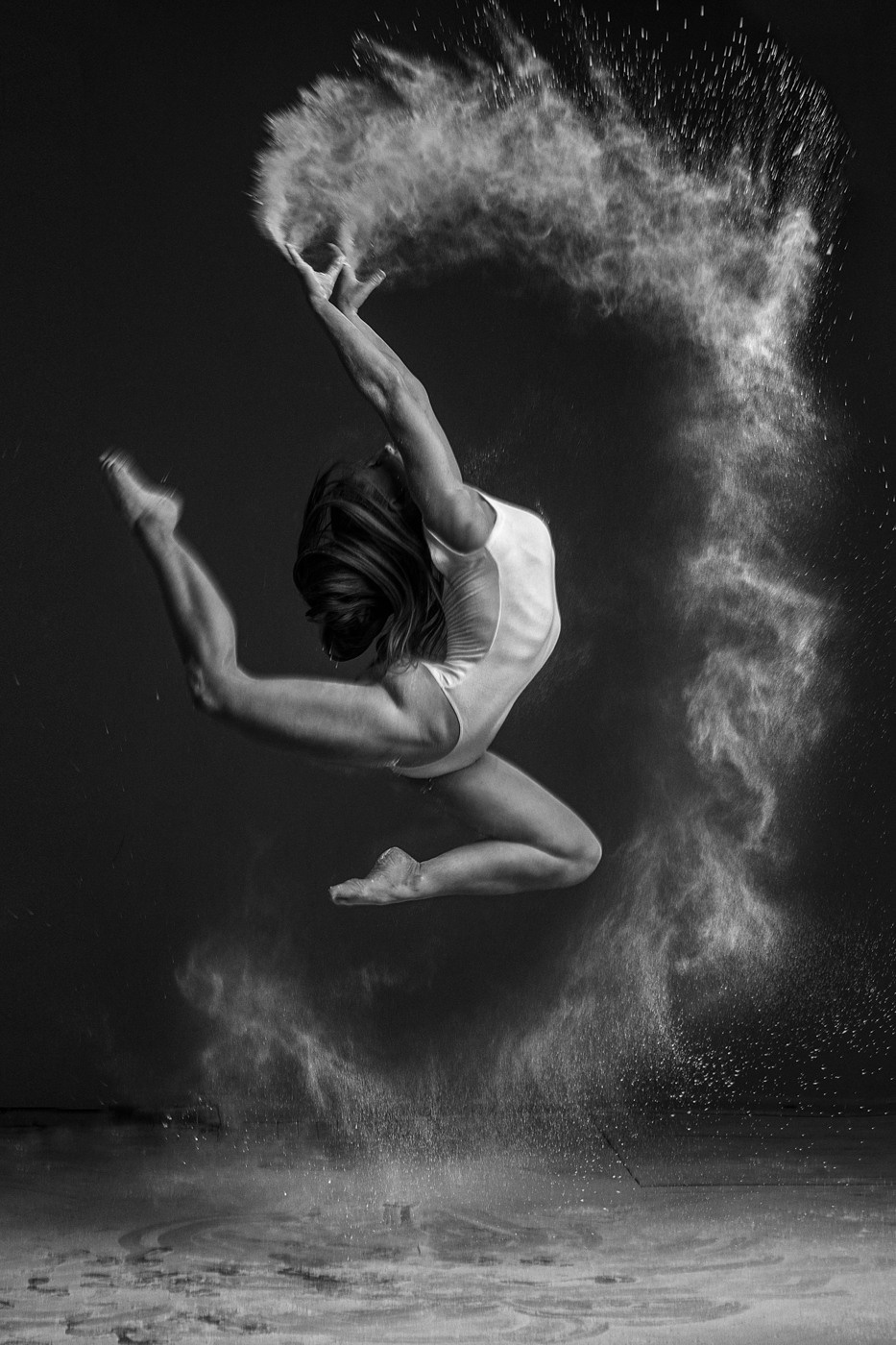 Съемка с мукой. Фотографы в городе Волгограде — Людмила Агеева и Алексей Околелов