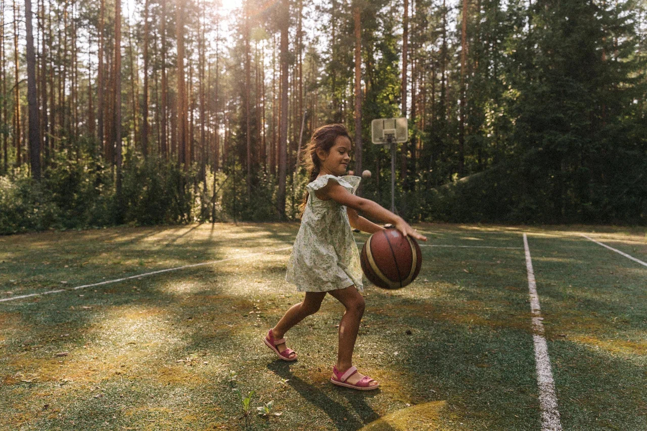 ВЕЧЕРОК НА ДАЧЕ. Миша Снимет | твой фотограф