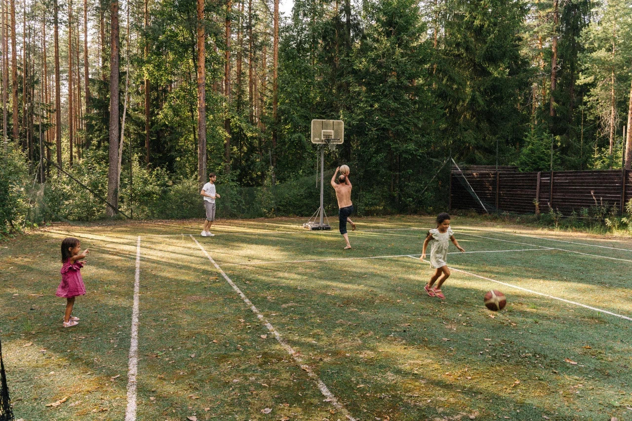 ВЕЧЕРОК НА ДАЧЕ. Миша Снимет | твой фотограф
