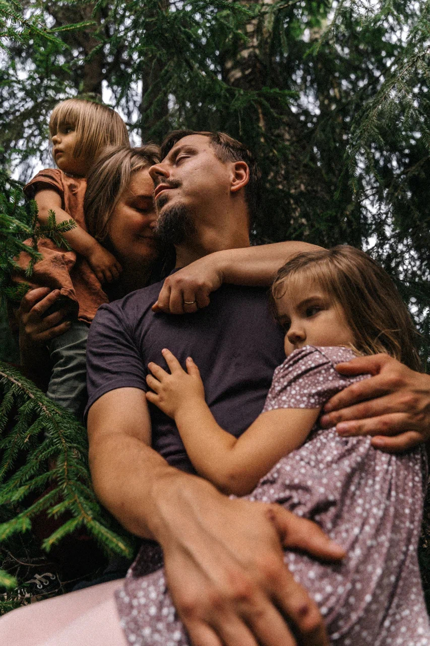 Дом в лесу. Миша Снимет | твой фотограф