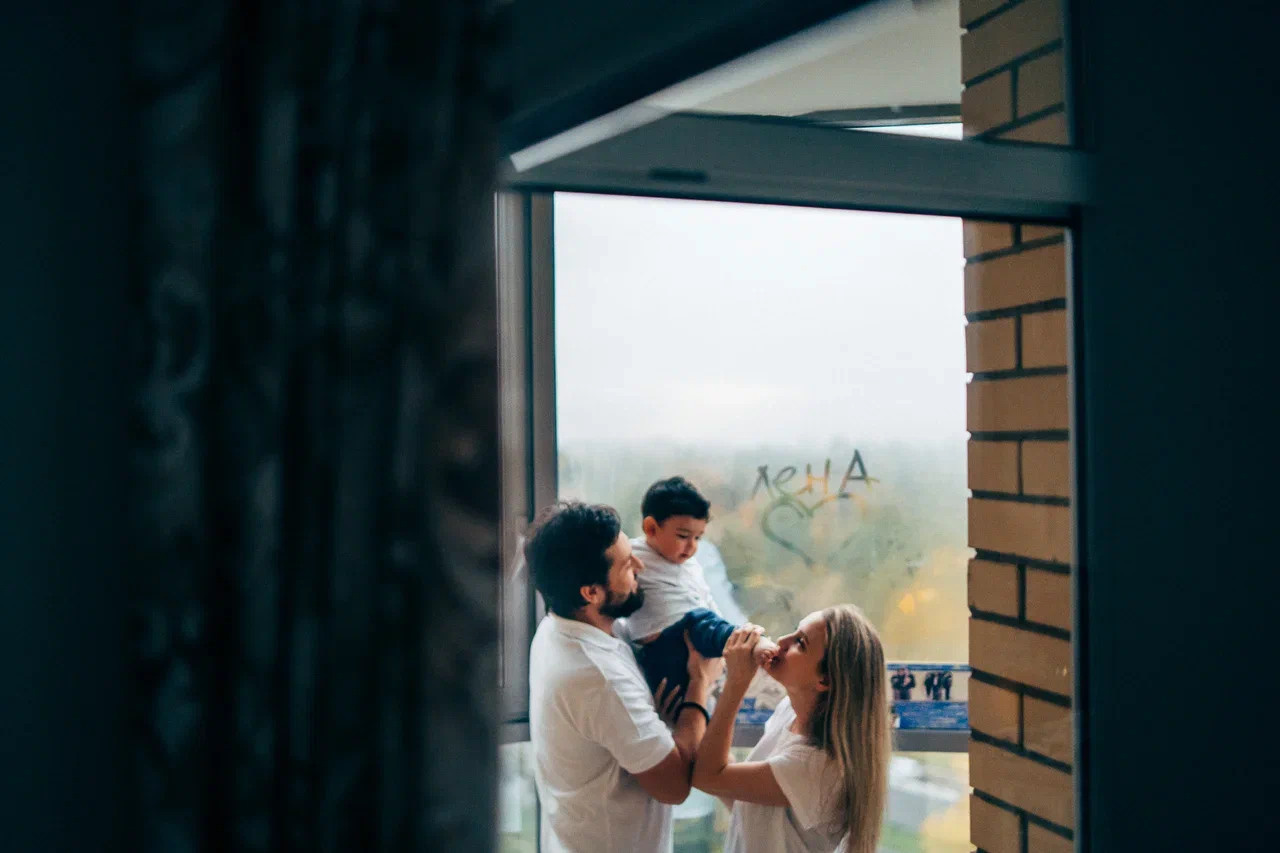 ДОМАШНЕЕ УТРО. Миша Снимет | твой фотограф