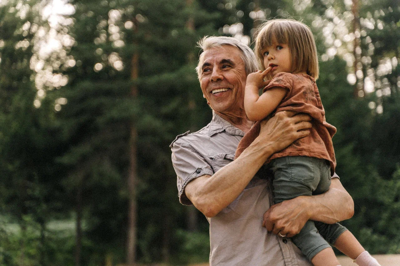 Дом в лесу. Миша Снимет | твой фотограф