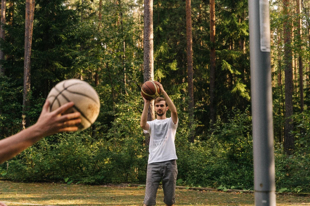 ВЕЧЕРОК НА ДАЧЕ. Миша Снимет | твой фотограф