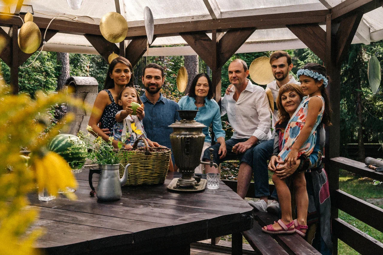 ВЕЧЕРОК НА ДАЧЕ. Миша Снимет | твой фотограф