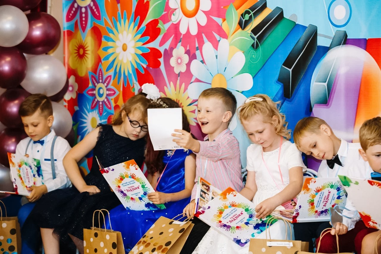 Выпускные и Утренники Детский Сад. Фотограф Евгения Улаз