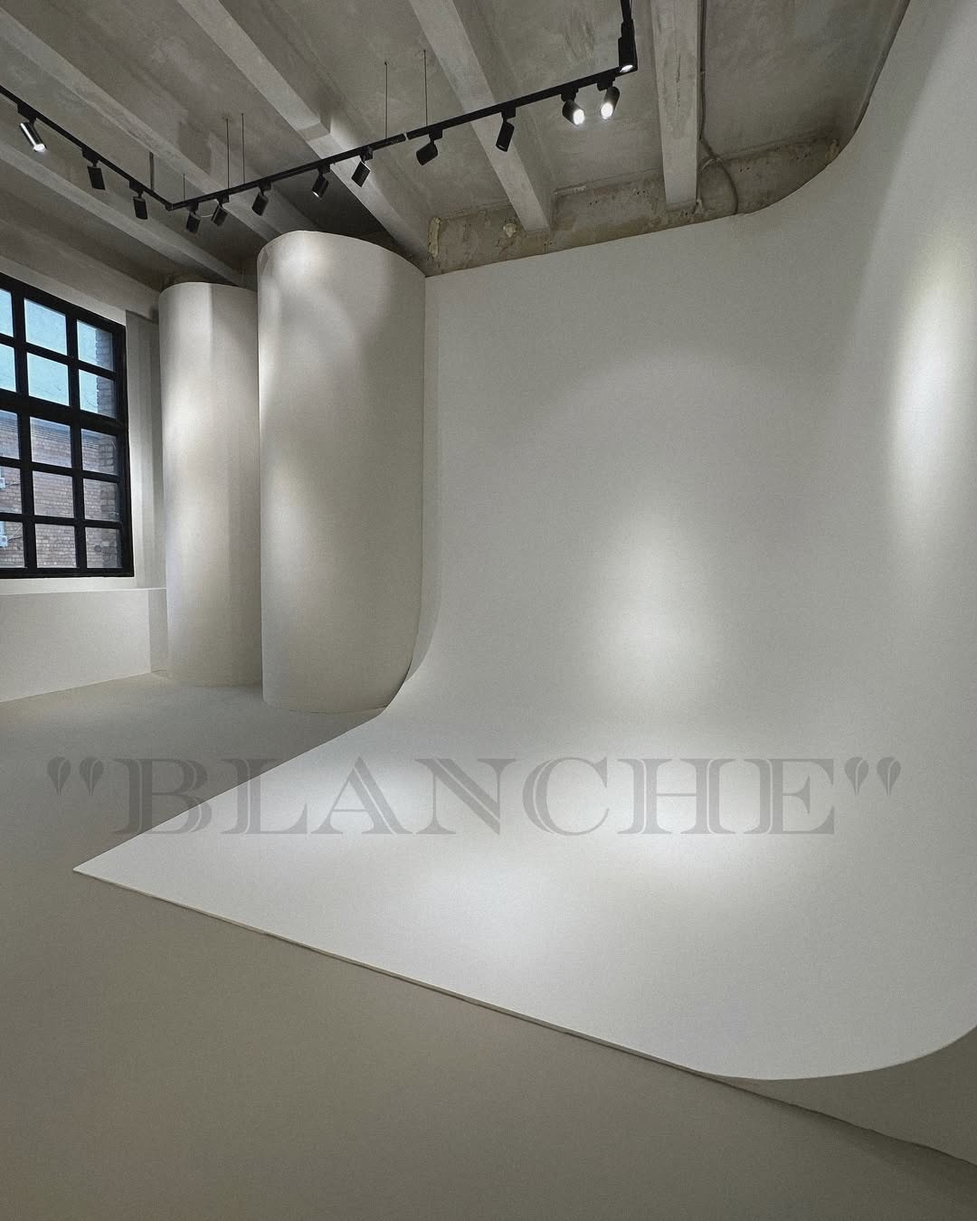 Студия MOOD зал CRAZY (ЧУРКИН). Фотограф для жизни, бизнеса и соц сетей Ирина Нечет, Владивосток