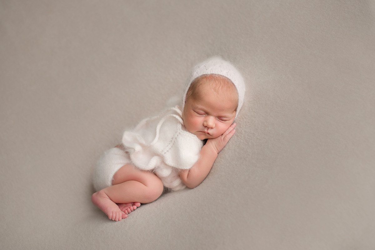 Инна 9 дней (пакет Комфорт). Фотограф новорожденных Елена Панова