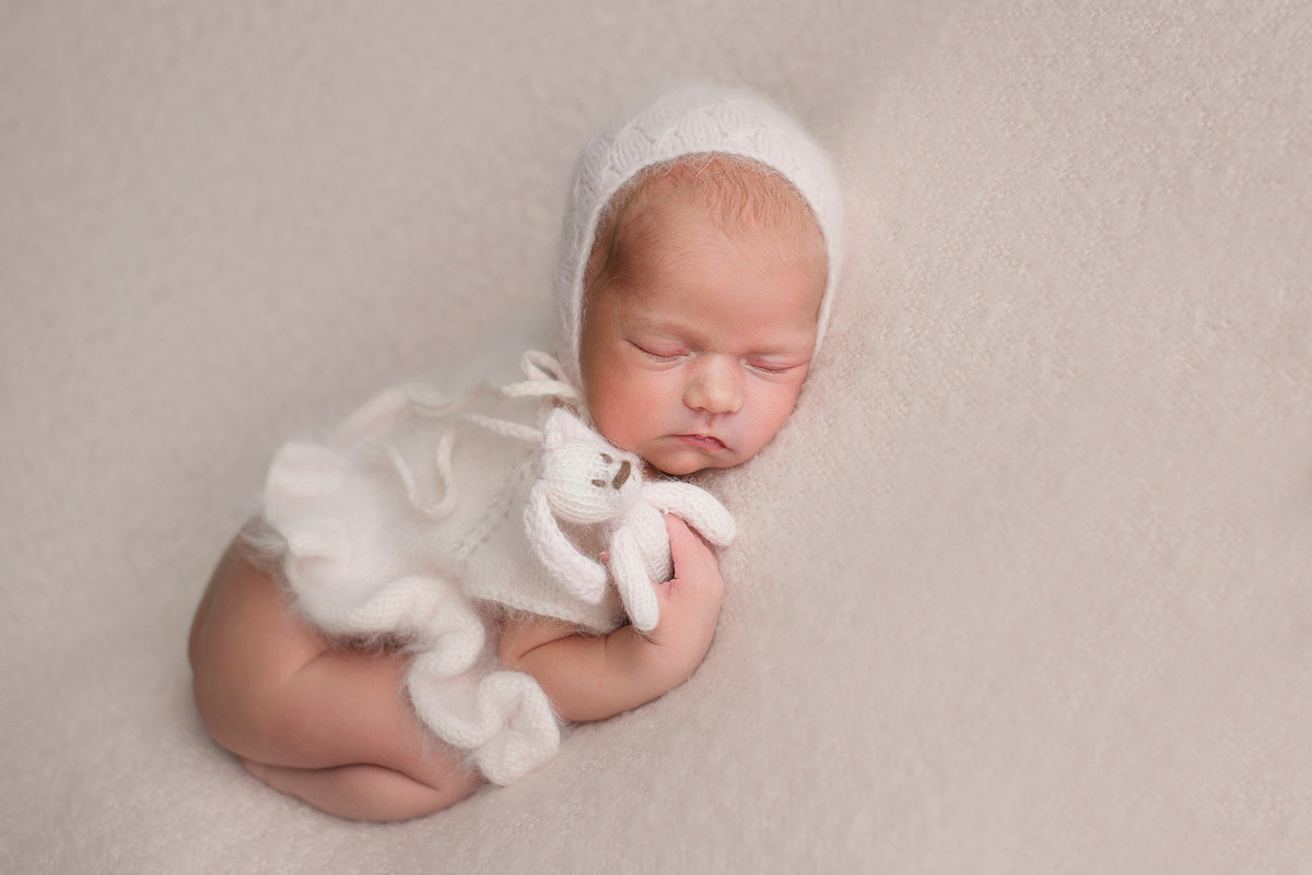 Инна 9 дней (пакет Комфорт). Фотограф новорожденных Елена Панова