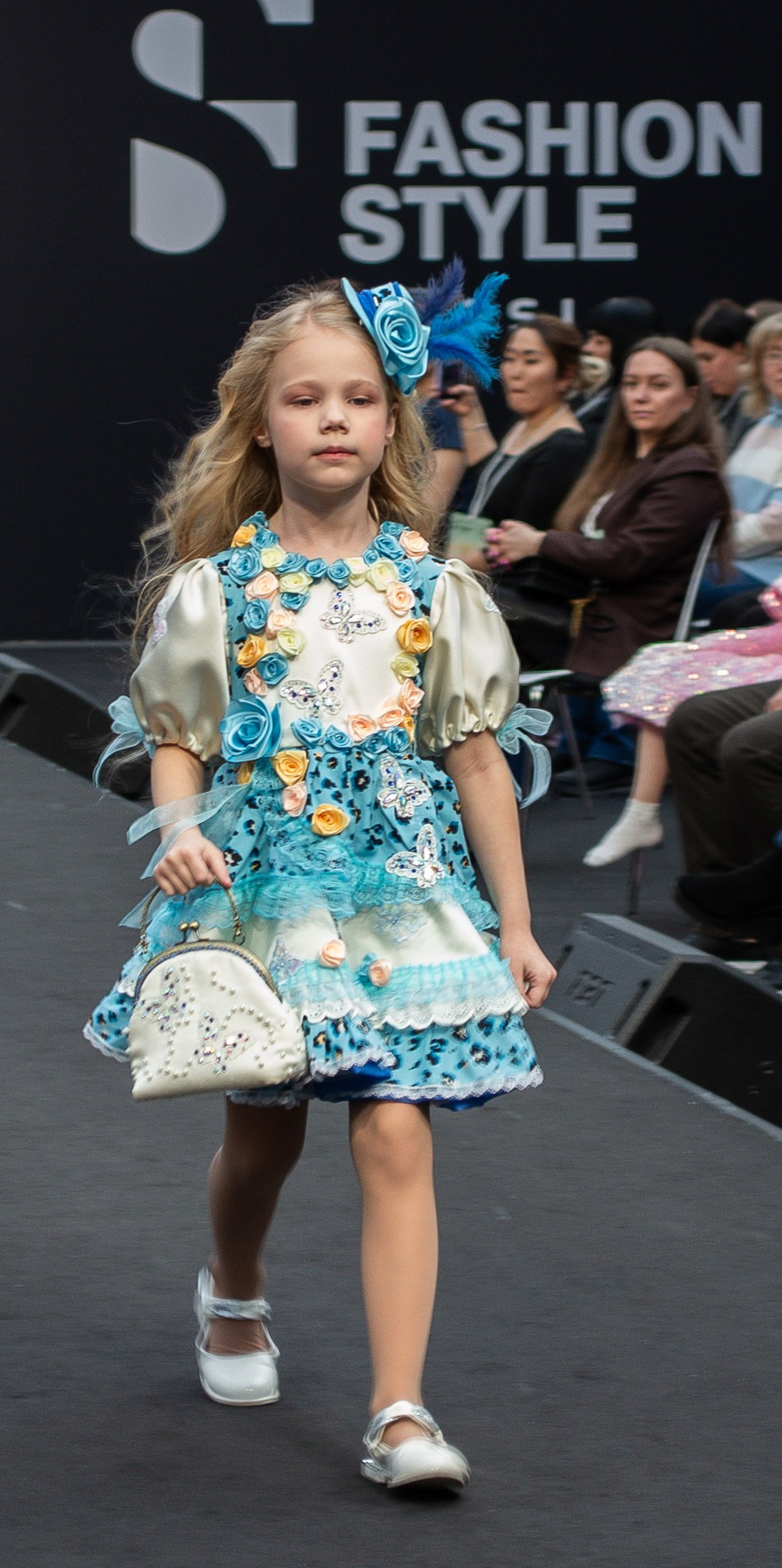 Fashion Style Russia -Детский показ. Victoria Radjevna Репортажный Фотограф — Видеограф Москва • Санкт-Петербург