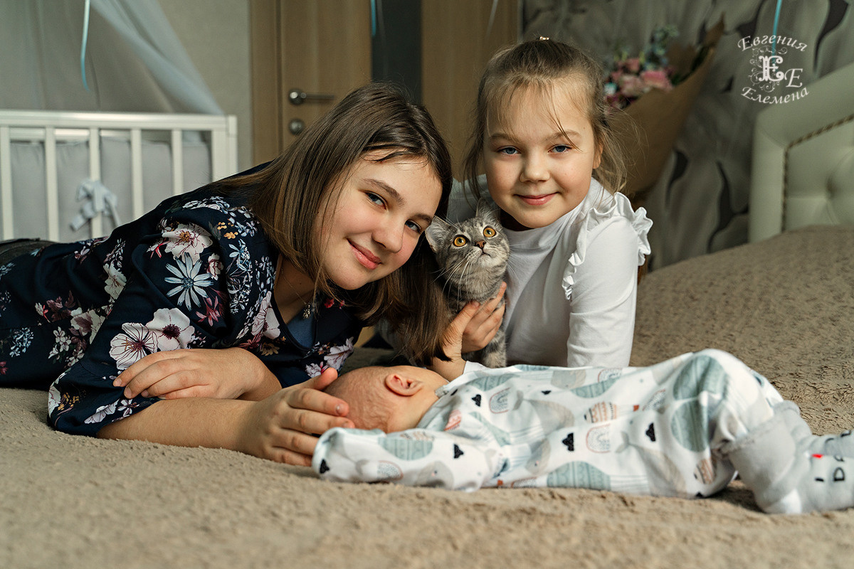 Выписка из роддома. Семейный и портретный фотограф в Санкт-Петербурге Евгения Елемена
