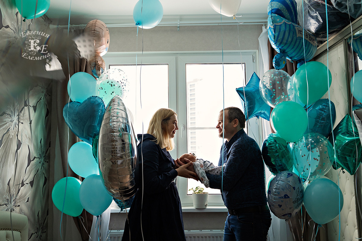 Выписка из роддома. Семейный и портретный фотограф в Санкт-Петербурге Евгения Елемена