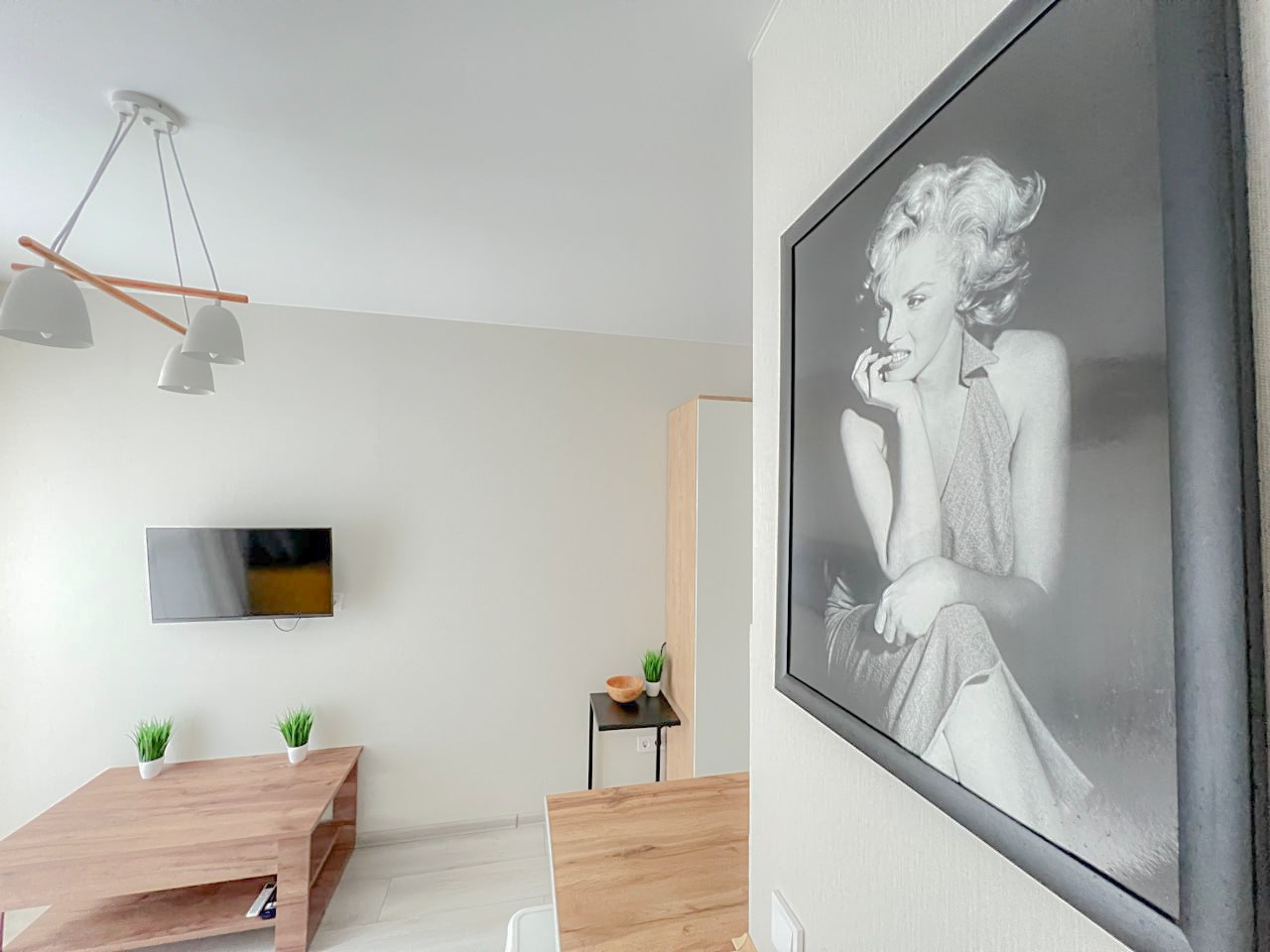 Уютная, стильная квартира-студия с балконом в новом современном жилом комплексе!. Квартиры посуточно, длительно в Сочи, LARA APART GROUP