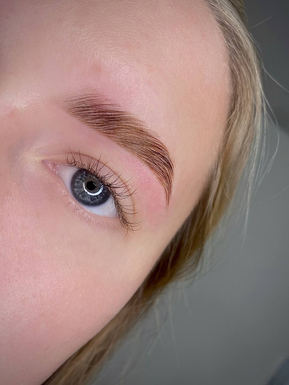 Идеальные брови и ламинирование ресниц Екатерина. Салон красоты PUDRA