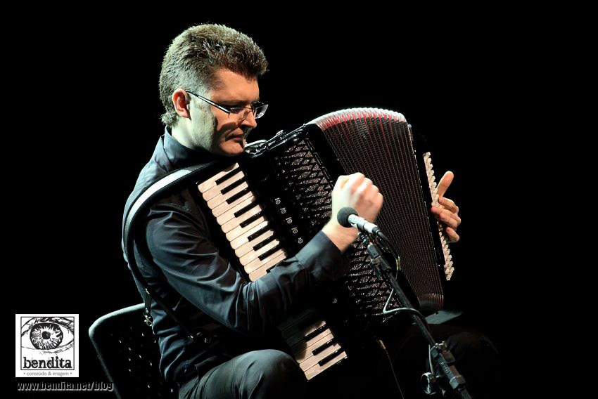 Аккордеонист Мирослав Лелюх