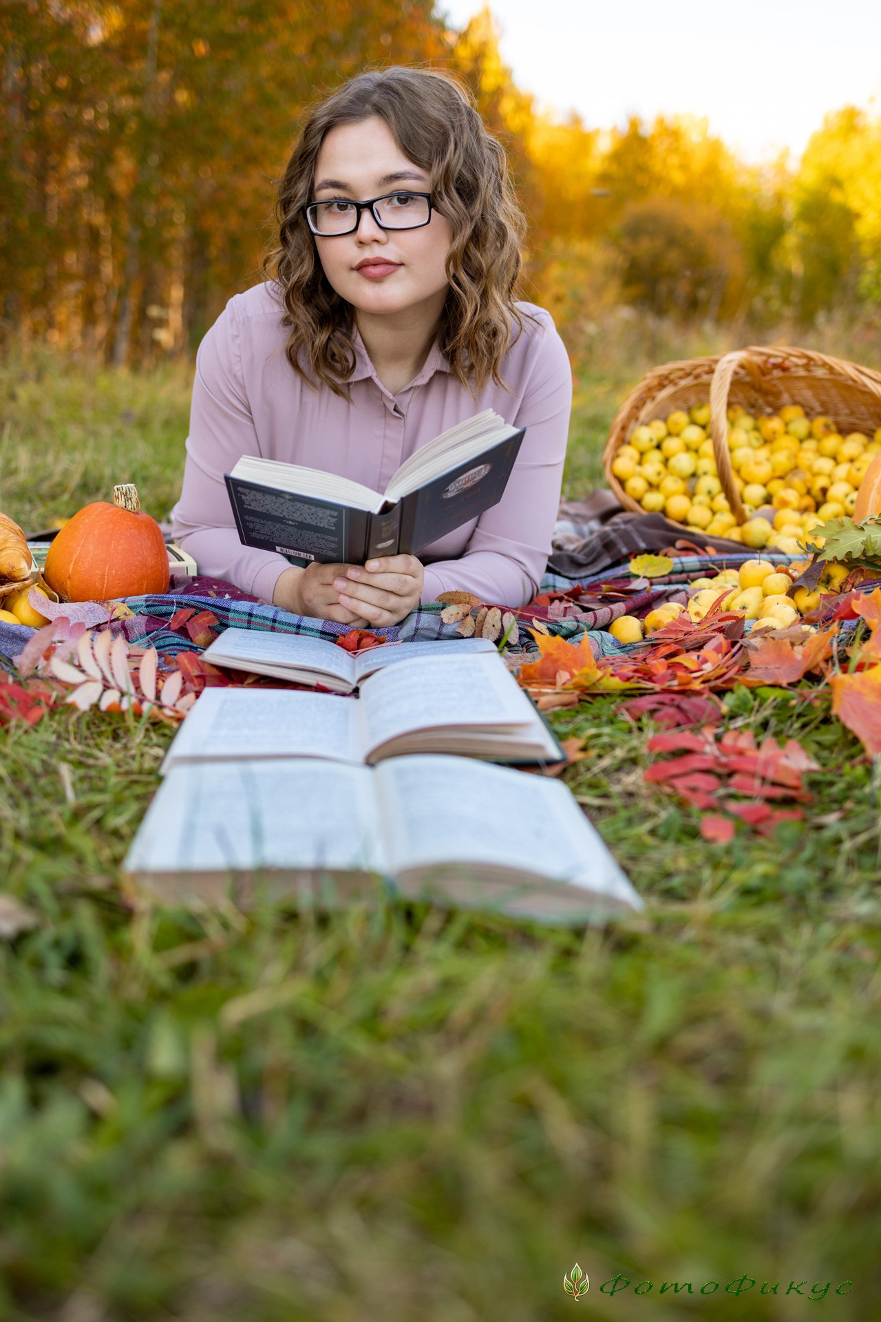 Старшеклассники. В школе, на улице. Фотографы Евгений и Екатерина. Фотофикус. Тюмень