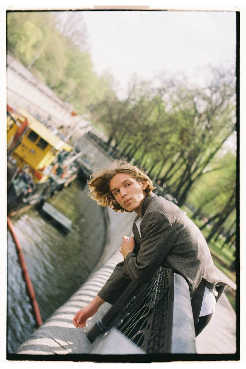 Пленочная фотосессия Москва. Персональный и репортажный фотограф в Москве Соня Пичугина